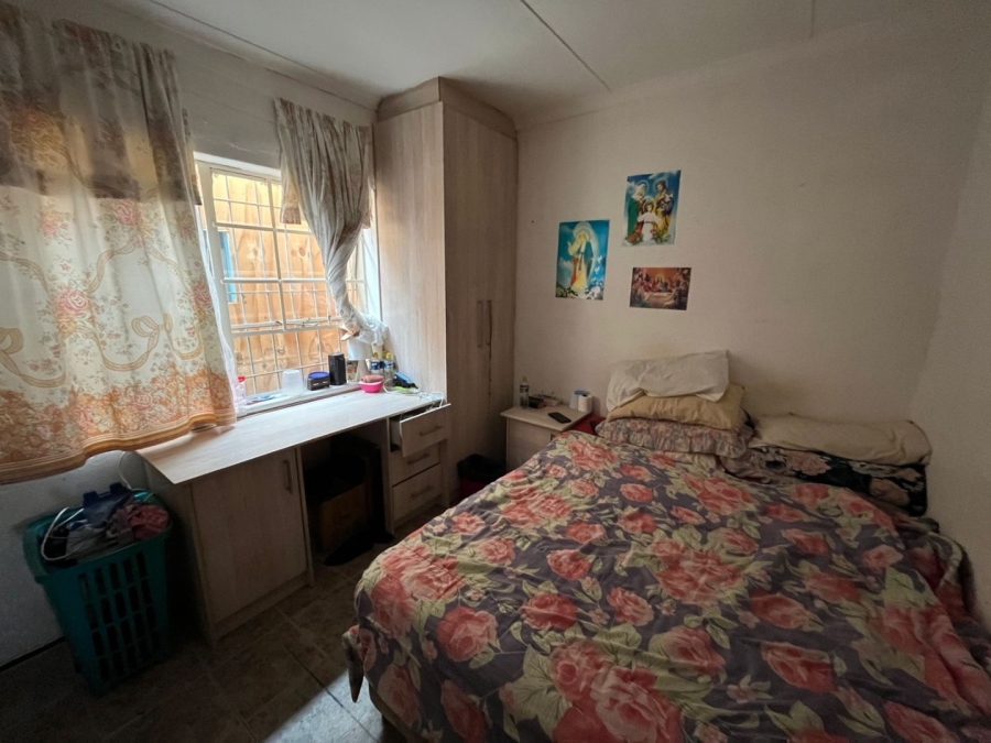  Bedroom Property for Sale in Eastridge Western Cape